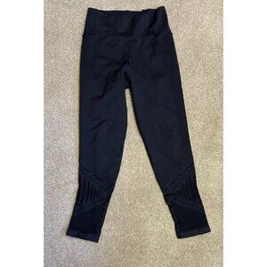 Athleta Ribbed Leggings, Black, Size Small Lazer Cut On Legs